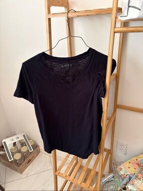 LOFT Women's Classic Navy V-Neck Tee